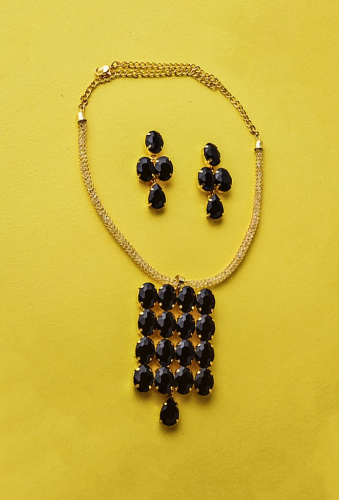 Aapnam Gold Plated Black Beaded Necklace